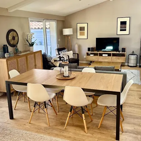Maison Familiale Avec Jardin, Terrasse Et Parking بياريتز